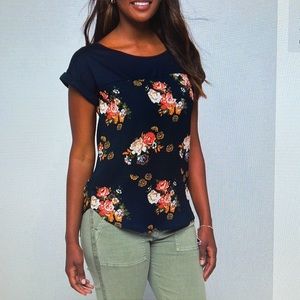 Violets & Roses Kinglake Mixed Material top